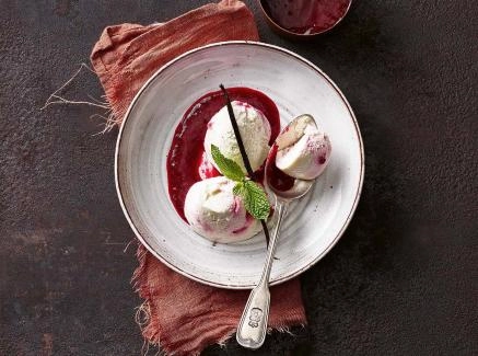 Cranberry-Quark- Mousse 