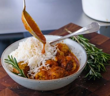 Pouletbällchen mit scharfer Chipotlesauce